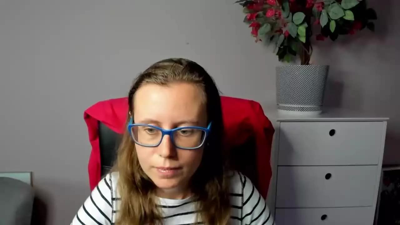 LizzySparkle from Streamray