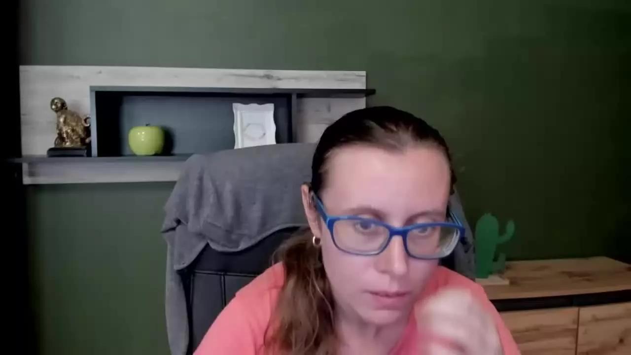 LizzySparkle from Streamray