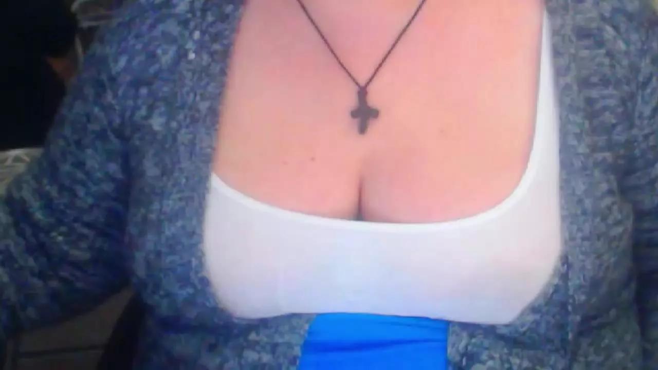 mayalove6969 from Streamray