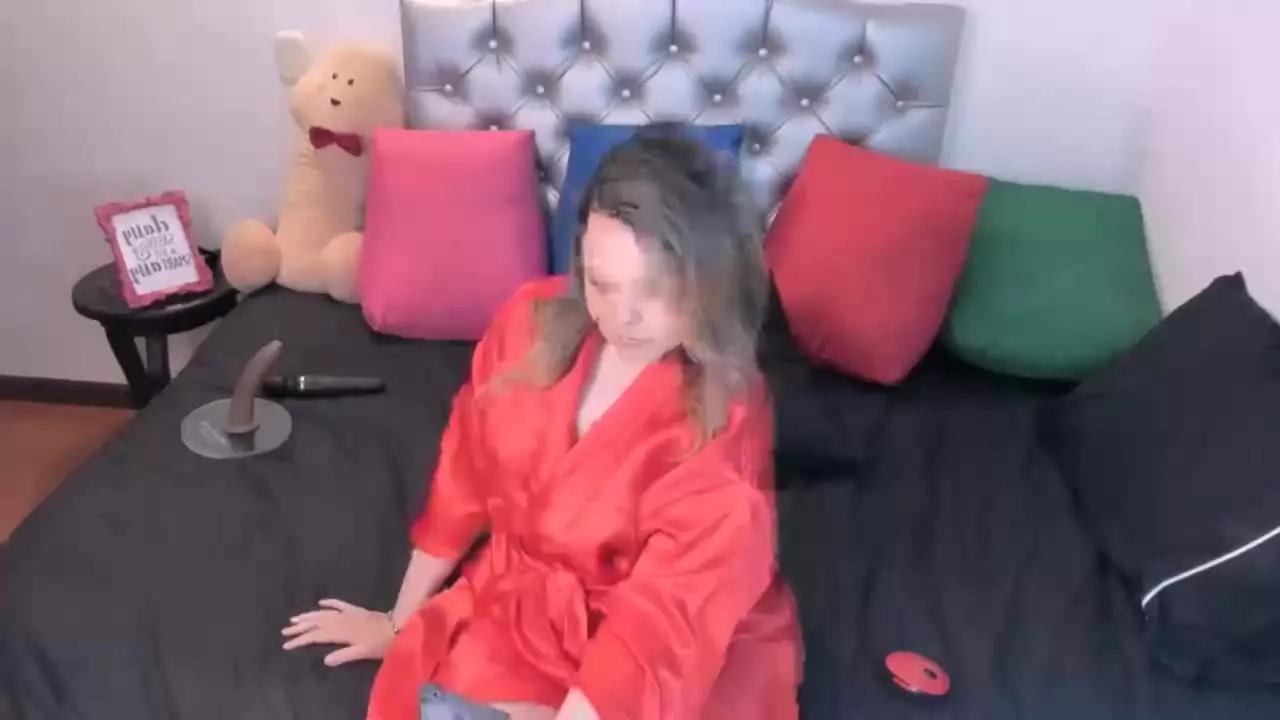 Mia_Sincler webcams show profile image 