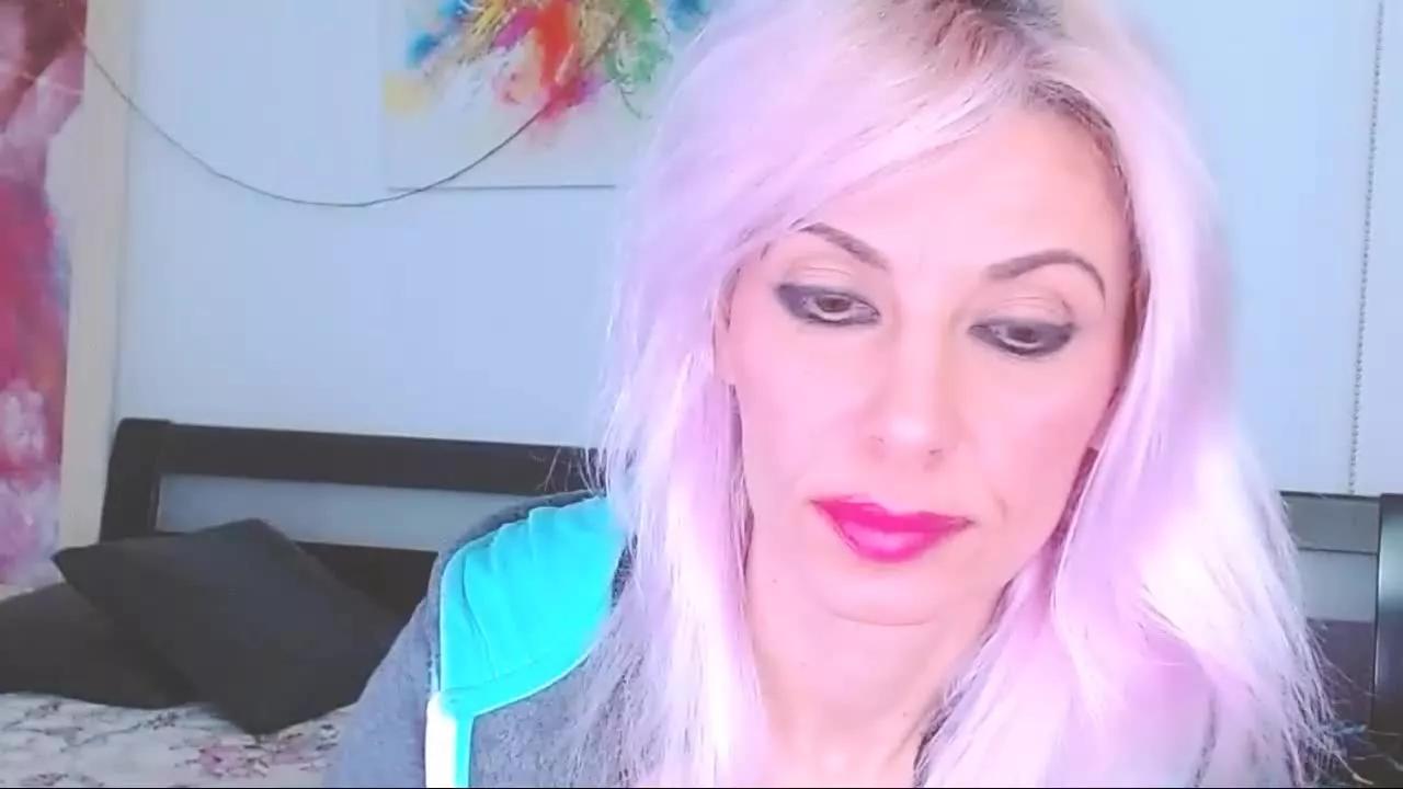 MissLaraHoney from Streamray