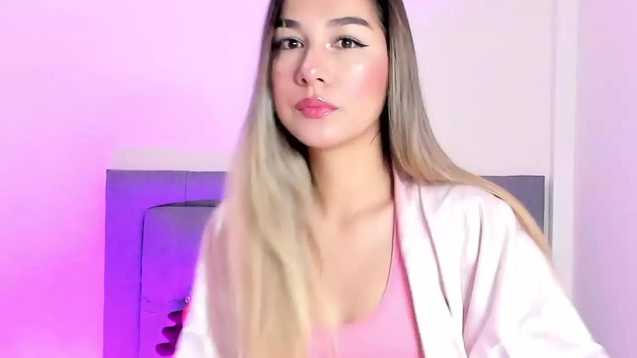 MollyParker from Streamray