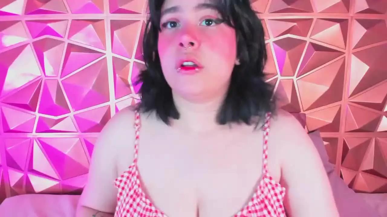 NoraTulipan webcams show profile image 