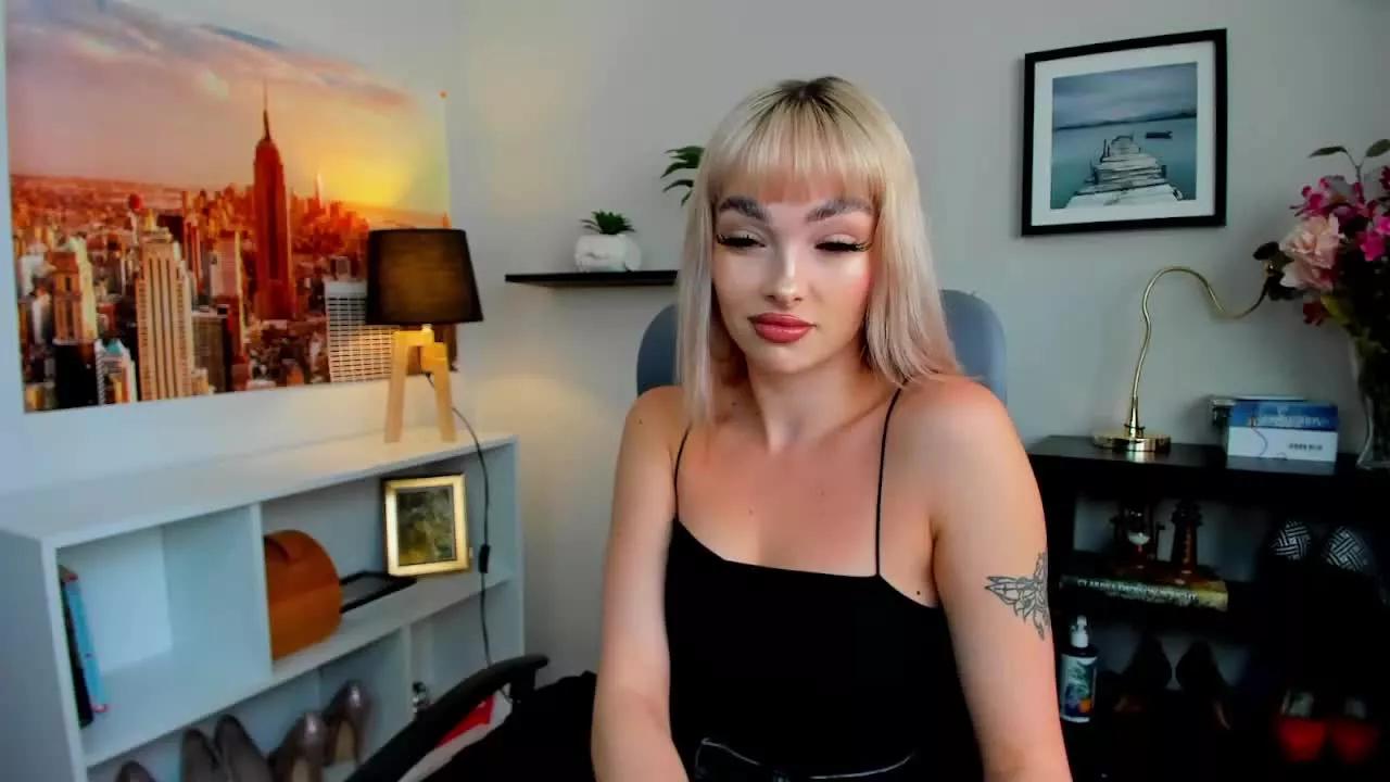 PollyDesire from Streamray