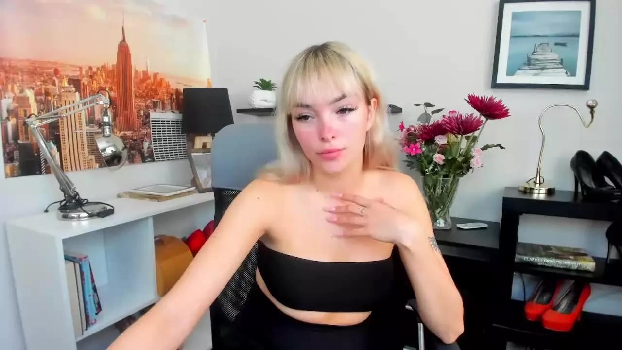 PollyDesire from Streamray