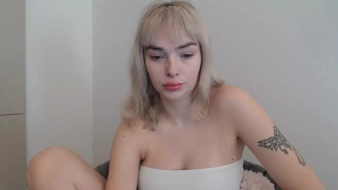 PollyDesire from Streamray