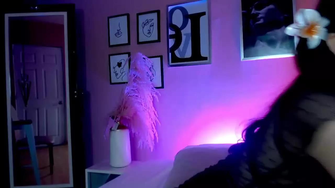 RoxxyMoon from Streamray