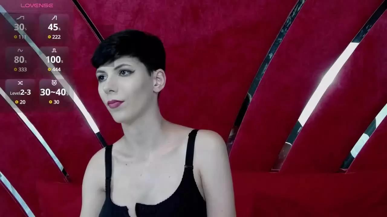 RoxxyR from Streamray