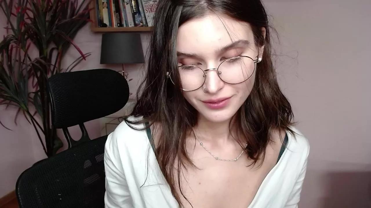 sarahPASSION from Streamray