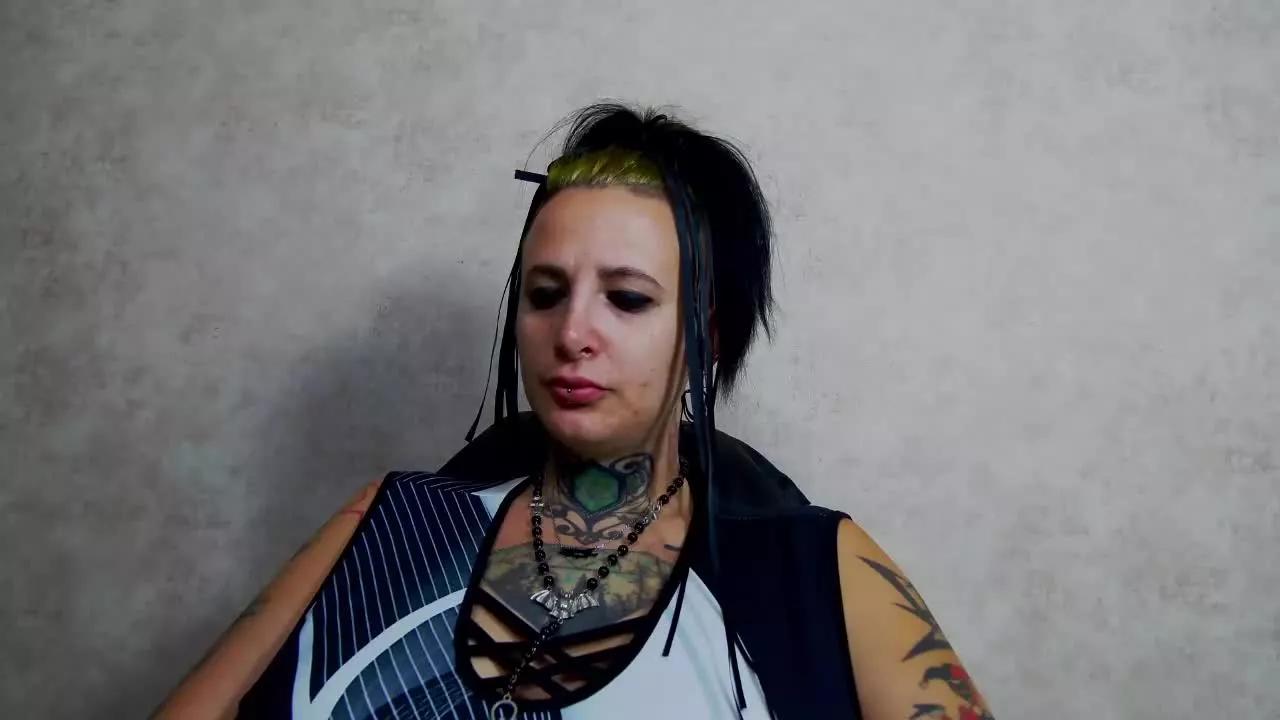 SelenasJones from Streamray