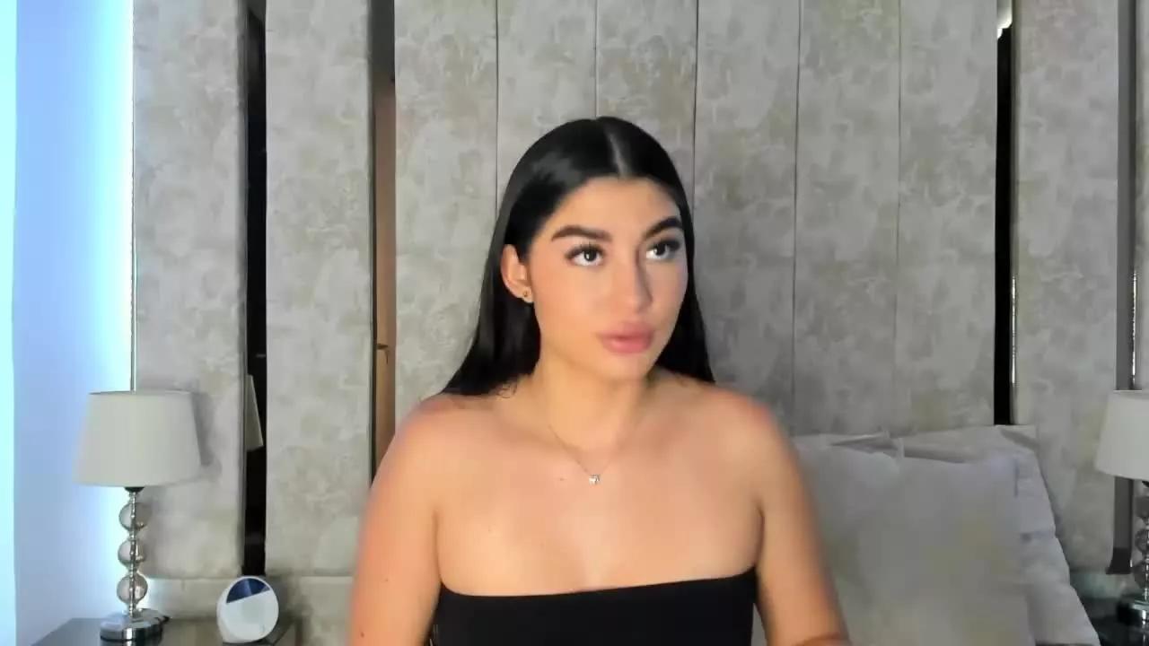 Sofiiamartinez webcams show profile image 