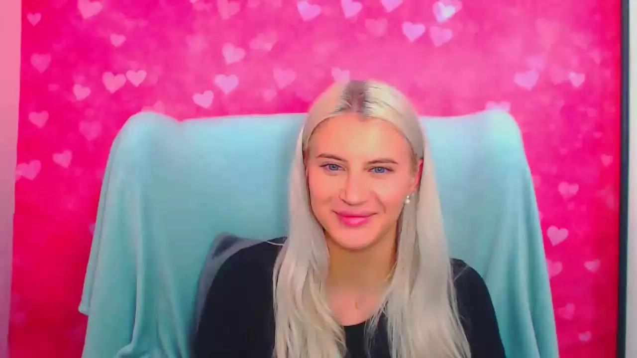 StellaCrystal webcams show profile image 