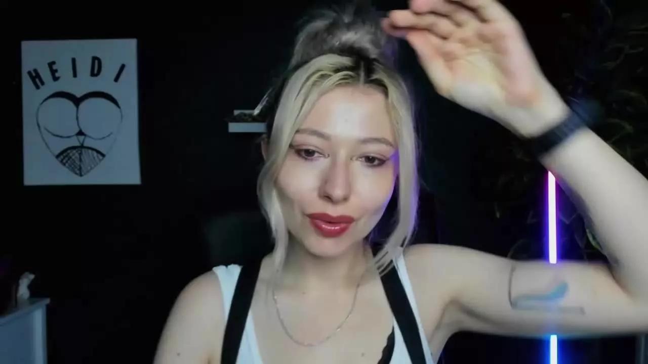 tasty_Heidi from Streamray