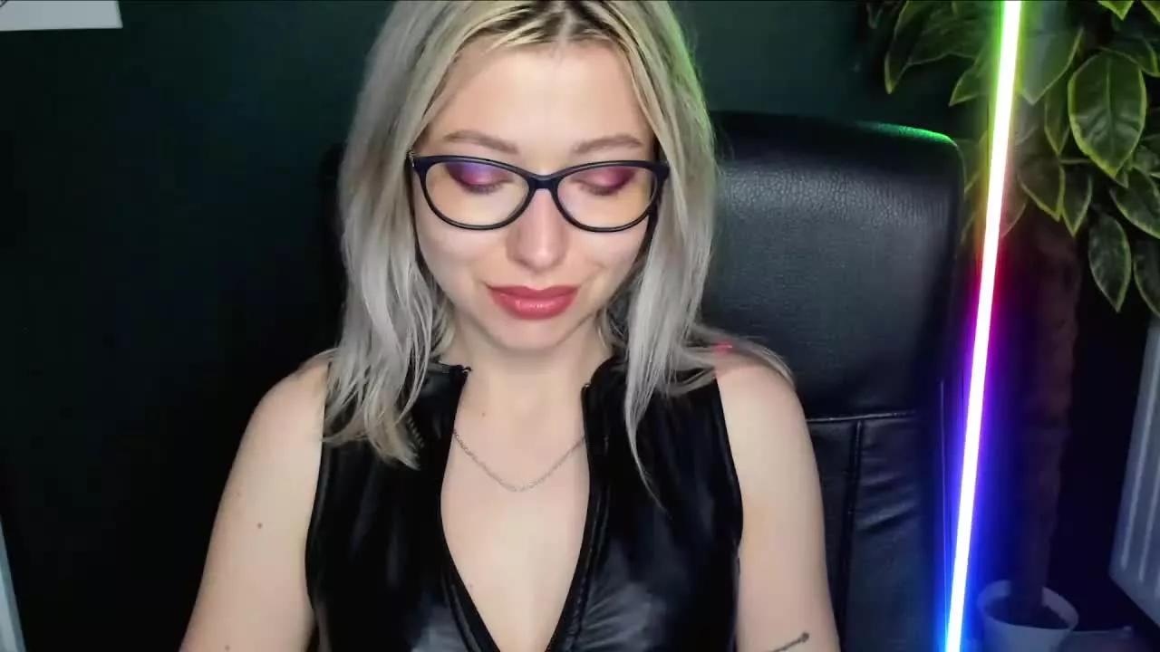 tasty_Heidi from Streamray
