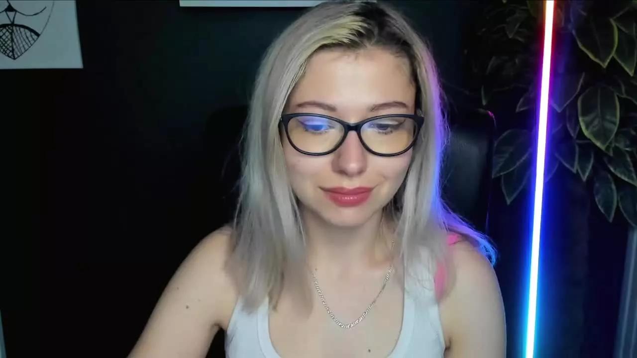 tasty_Heidi from Streamray