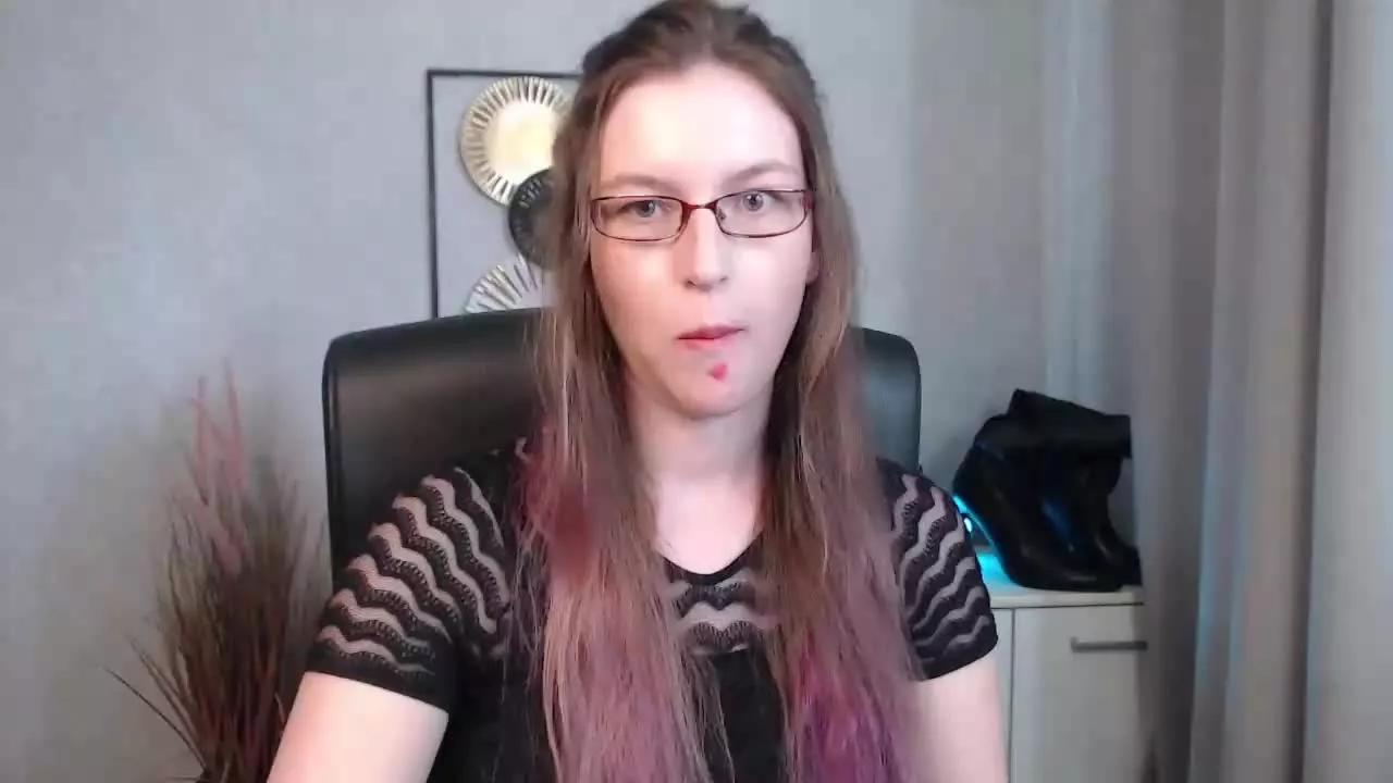 tastyEmma from Streamray