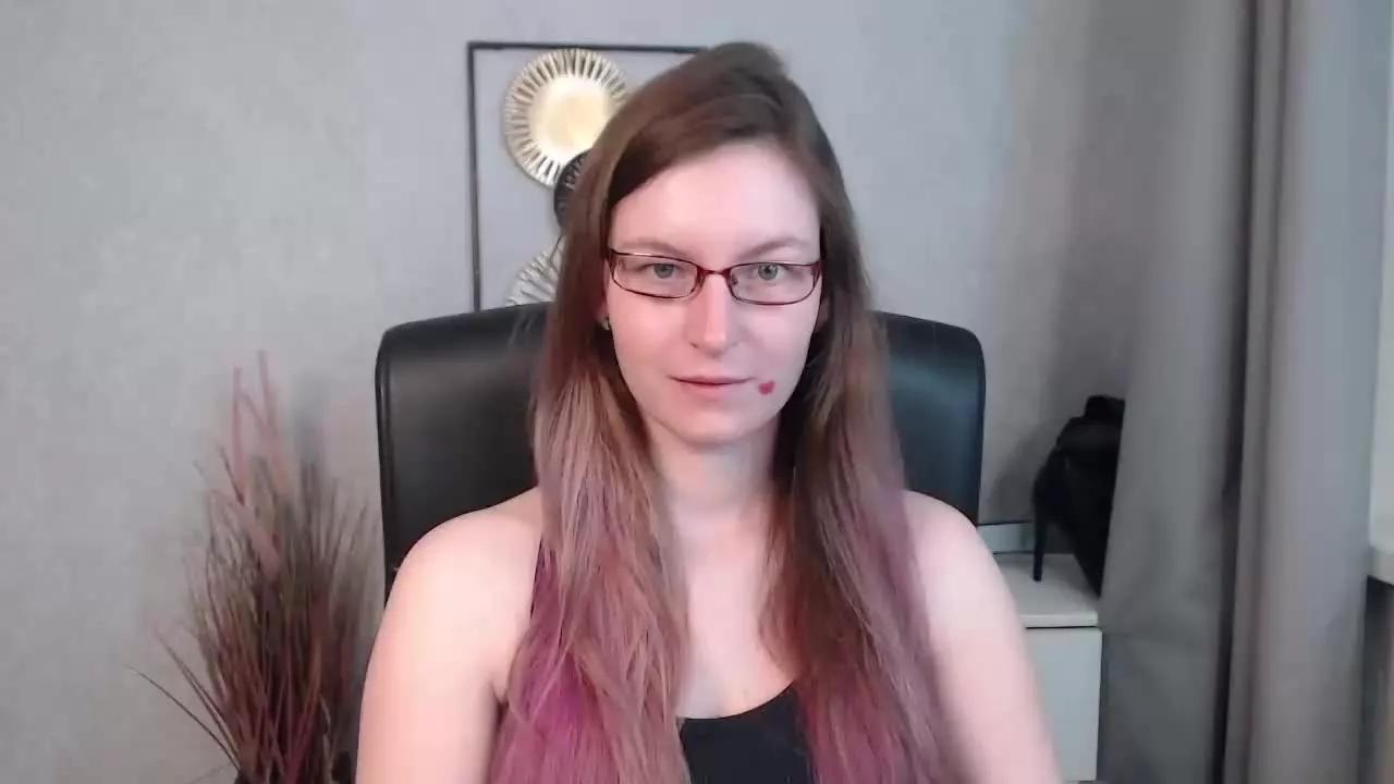 tastyEmma from Streamray