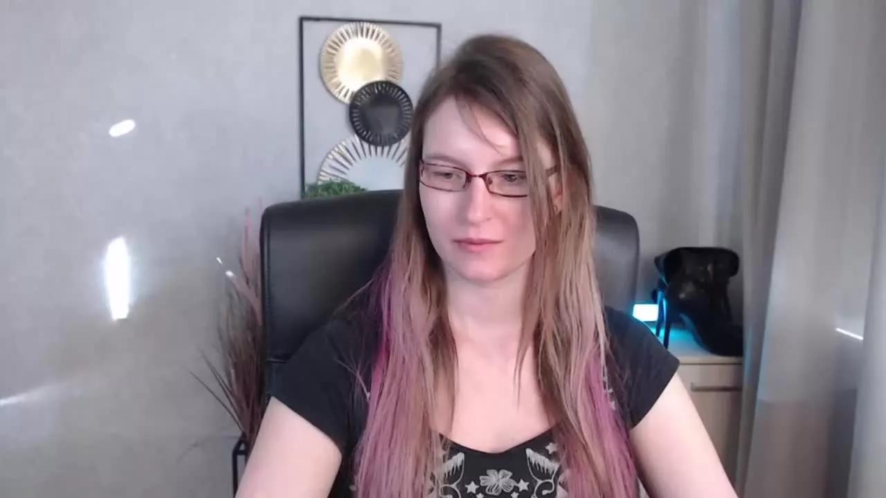 tastyEmma from Streamray