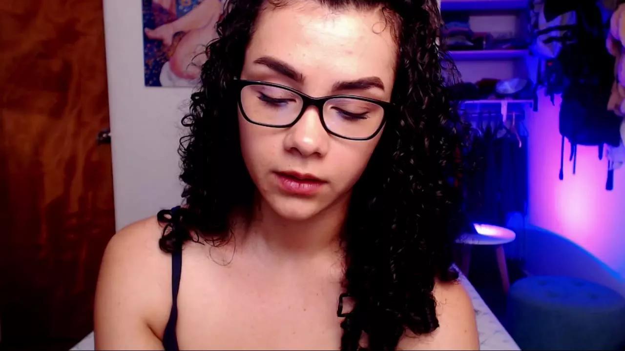 TinnyFoxxy from Streamray