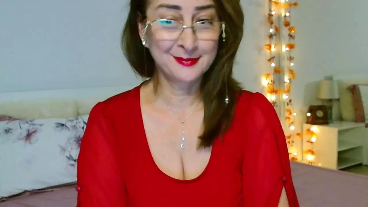 Tyana webcams show profile image 