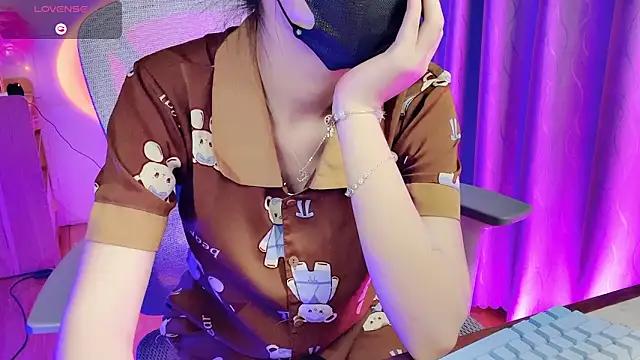 ---Ariel--- from StripChat
