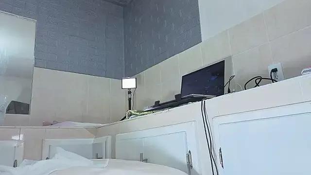 Photos of -_MARINA_- from StripChat is Freechat