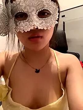 -Bibi-18 from StripChat