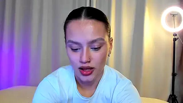 -CamillaStar- from StripChat is Freechat