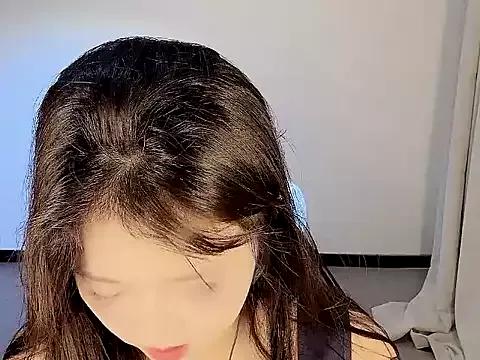 -chenchen from StripChat is Freechat