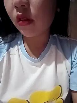 -Lanaa- from StripChat is Freechat