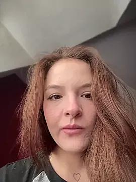 -Meowy- from StripChat is Freechat