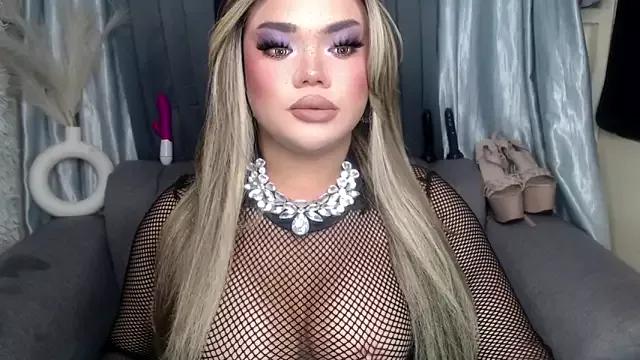 Photos of 10inchs_Maxie from StripChat is Freechat