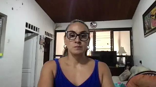 1Venus_Black from StripChat is Freechat