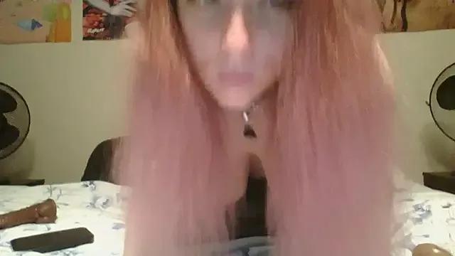 420queenxo from StripChat is Freechat
