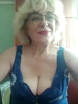 52MiaLove02 from StripChat is Freechat