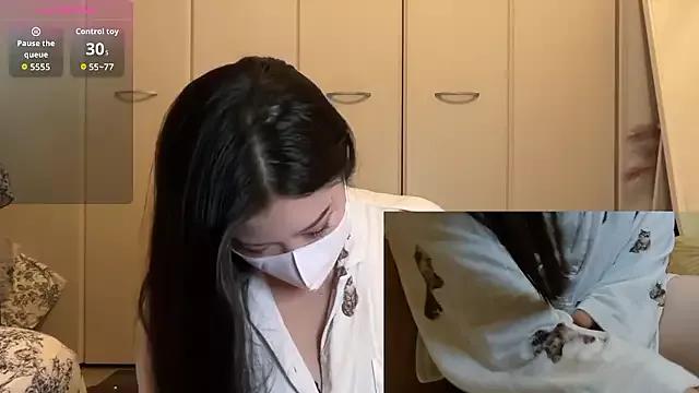 ___momo___0717 from StripChat