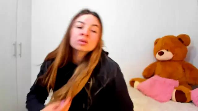 __Emma__11__Lecat_ from StripChat is Freechat