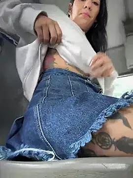 __IRIS__ from StripChat