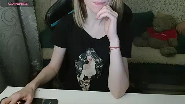 Dirty chat webcam: explore liveshows with versed models, from laying bare to fetishes, in a variety of sexy free adult webcams.