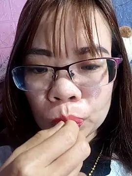 __Mai-love19__ from StripChat