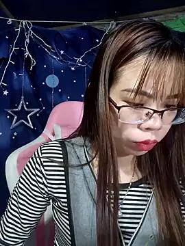 __Mai-love19__ from StripChat