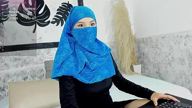 __Nahia from StripChat