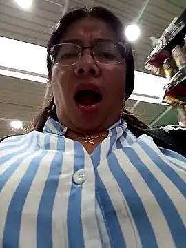 __valentina18 from StripChat