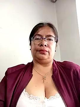 __valentina18 from StripChat