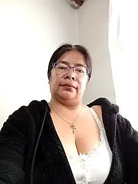 __valentina18 from StripChat
