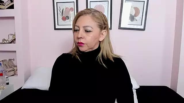 _Addic_ from StripChat