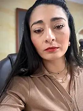_Bella-Office1 from StripChat is Freechat