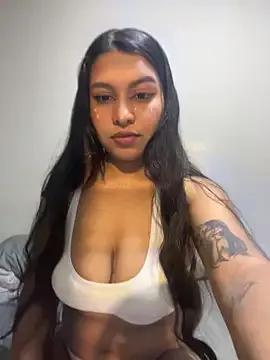 _Chloe_Smith from StripChat is Freechat