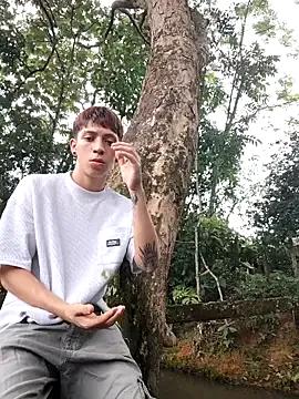 _DAEMON_666 webcams show profile image 