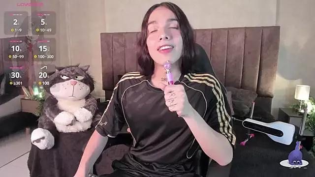 _Diiamond from StripChat